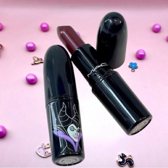 M.A.C AMPLIFIED LIPSTICK DISNEY FAVOURITES Maleficient IN DARK DEED NIB - Picture 2 of 11